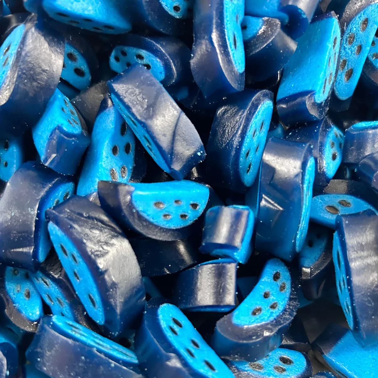 Blue Raspberry Licorice Slices