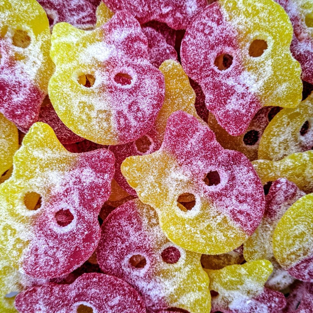 BUBS Sour Raspberry & Lemon Skulls
